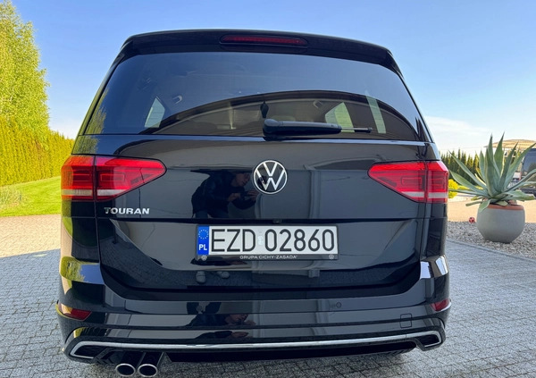 Volkswagen Touran cena 119000 przebieg: 48688, rok produkcji 2020 z Szadek małe 781